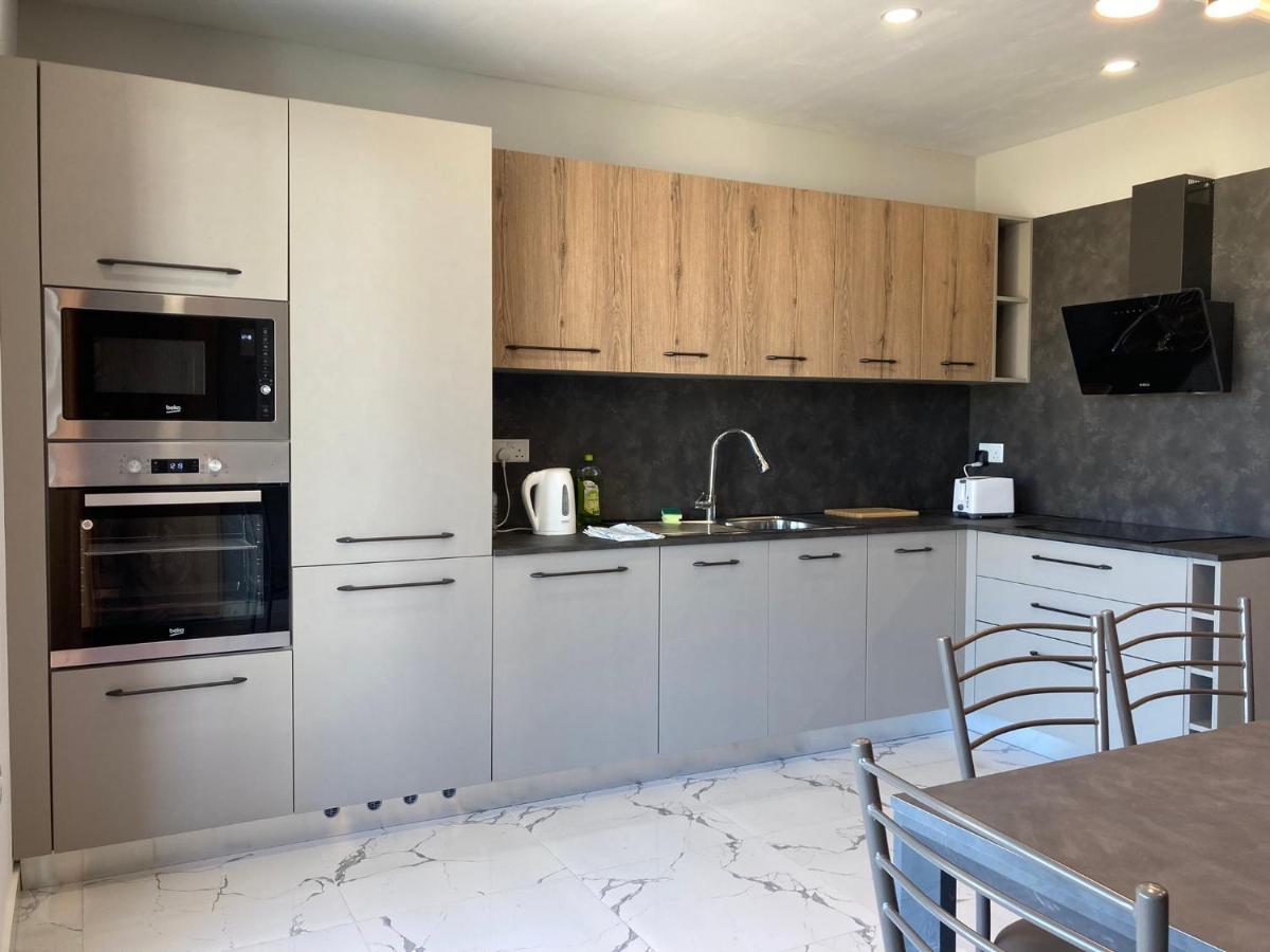 Sliema 2 Bedroom Apartment Eksteriør billede